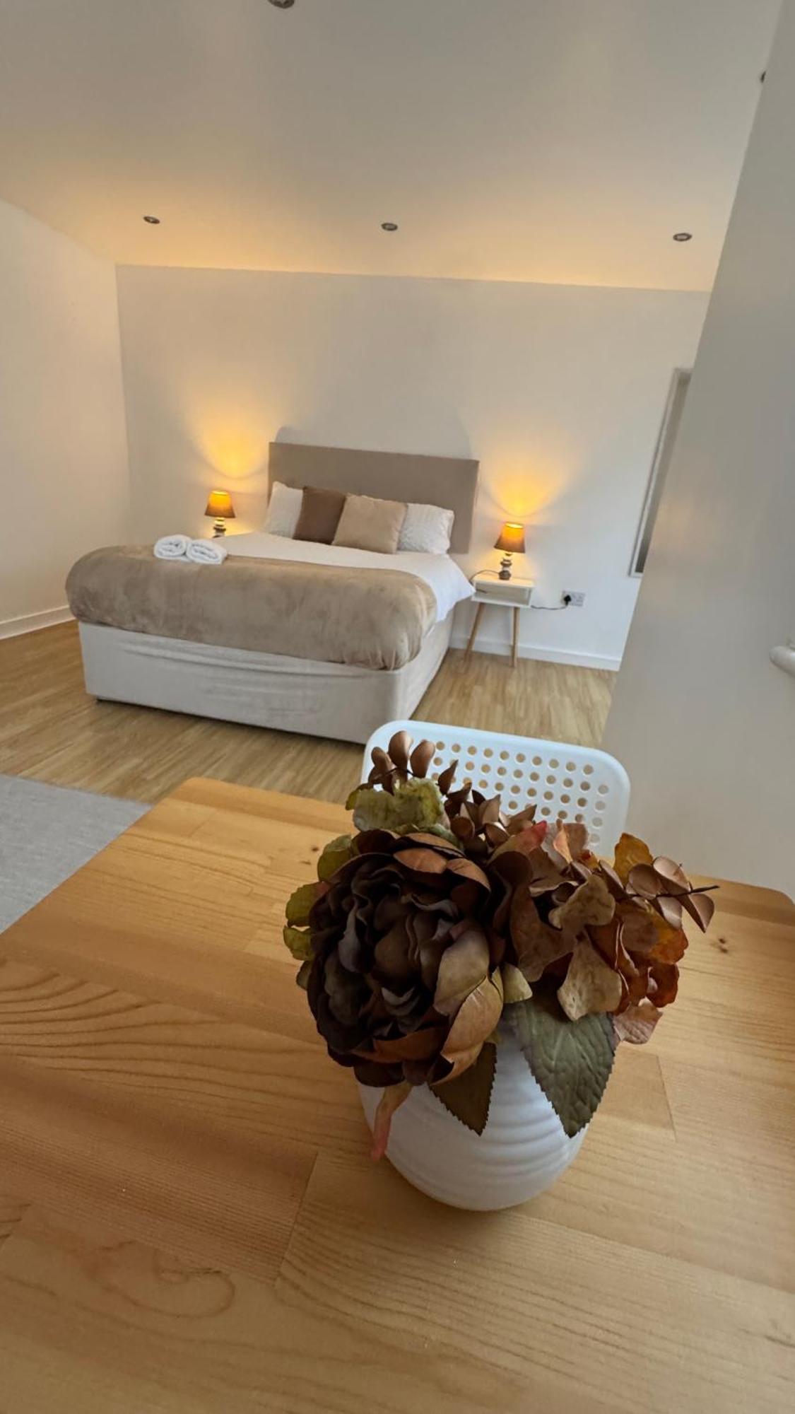 Little Luxe Shared House Hotell Bristol Eksteriør bilde